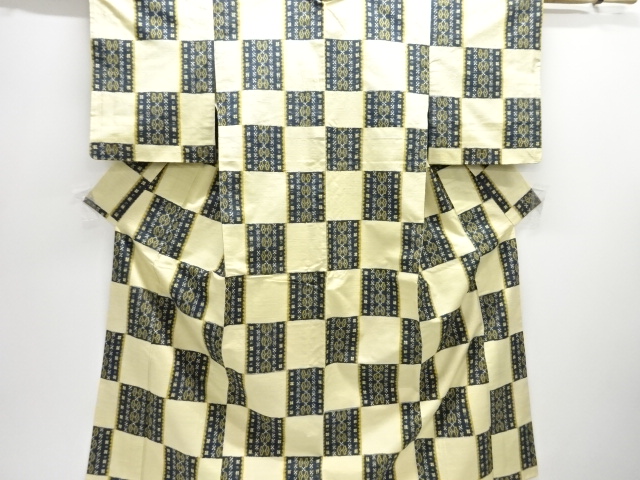 Japanese Kimono / Tsumugi Omeshi Silk